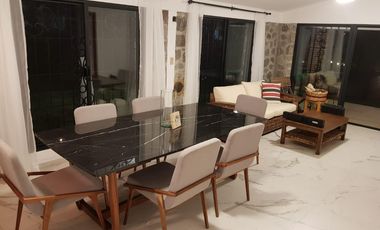CASA EN LAS FINCAS