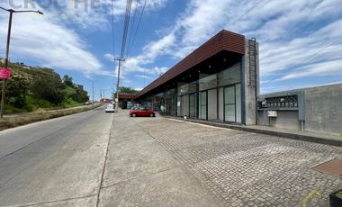 Local en renta en Xalapa Veracruz en fraccionamiento las fuentes, con estacionamiento