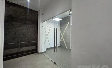 Oficina en Avenida Churubusco