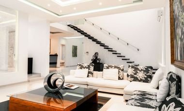 Casa en renta de 6 habitaciones Playacar