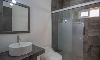 CASA EN VENTA CON ALBERCA