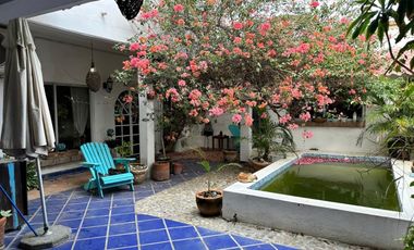 Casa en venta con cinco unidades en Costa de Oro