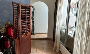 Casa en venta con cinco unidades en Costa de Oro