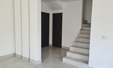 Casa - Fraccionamiento Altares Residencial