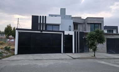 Casa Nueva en Venta Cacalomacan