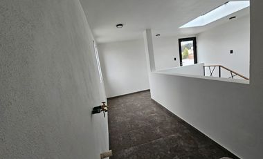 Casa Nueva en Venta Cacalomacan