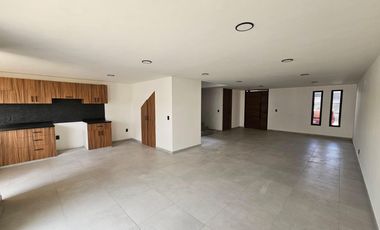 Casa Nueva en Venta Cacalomacan