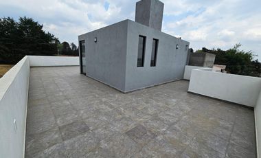 Casa Nueva en Venta Cacalomacan