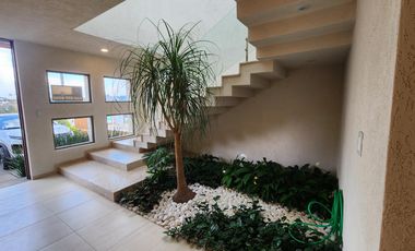 Casa en Venta  Altozano Fraccionamiento privado