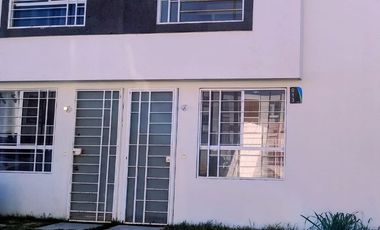 Casa En Venta En Albereda Residencial