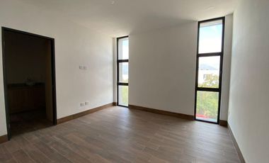 Casa en venta en Cumbres Elite Premier, privada Pirineos