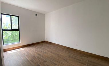 Casa en venta en Cumbres Elite Premier, privada Pirineos
