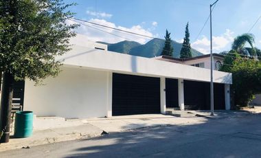 CASA EN VENTA EN COL. LAS TORRES  MONTERREY  N L  $8,500,000