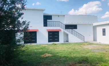 CASA EN VENTA EN COL. LAS TORRES  MONTERREY  N L  $8,500,000