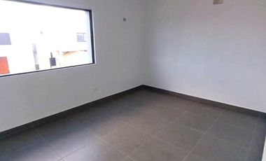 Casa en Praderas de mayab, 3 Rec. y alberca