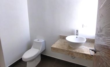 Casa en Praderas de mayab, 3 Rec. y alberca