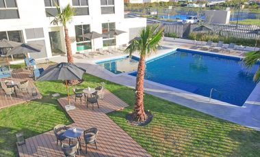 Departamento a estrenar en Venta en el Refugio con Amenidades de Lujo