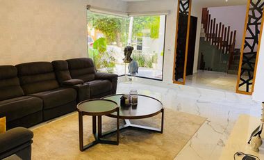 Estupenda casa en venta en Playacar, Playa del Carmen P3259