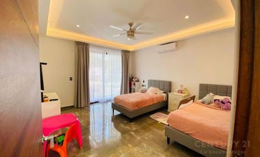 Estupenda casa en venta en Playacar, Playa del Carmen P3259