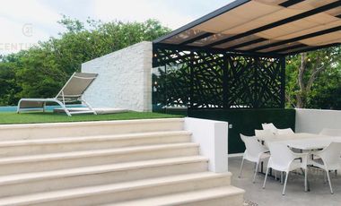 Estupenda casa en venta en Playacar, Playa del Carmen P3259