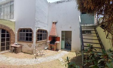 Casa en venta para remodelacion cercana a Plaza del Sol