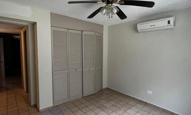 Casa en Venta en Bosques del Contry, Guadalupe, Nuevo León
