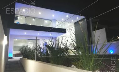 Casa - Fraccionamiento Burgos