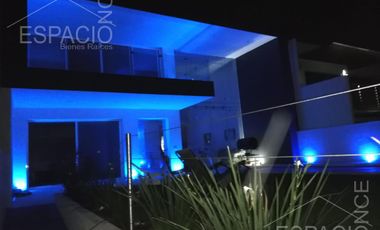 Casa - Fraccionamiento Burgos
