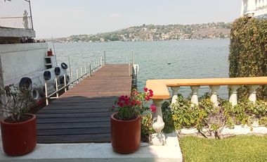 Casa en Pueblo Tequesquitengo