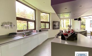 Magnífica residencia de lujo en Rancho San Francisco.