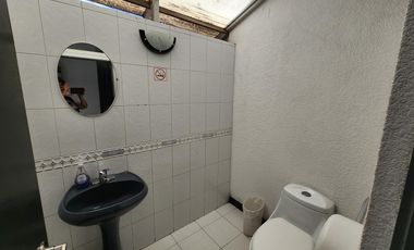 Edificio Comercial RENTA Camelinas
