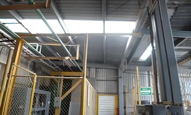 NAVE Y OFICINAS LOS REYES ACOZAC TECÁMAC SUP. 2,754 m2
