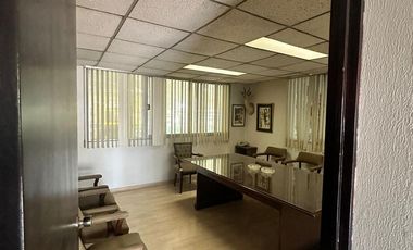 NAVE Y OFICINAS LOS REYES ACOZAC TECÁMAC SUP. 2,754 m2