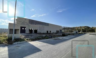 BODEGA INDUSTRIAL EN VENTA / RENTA ZONA SANTA CATARINA