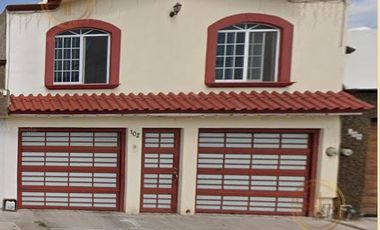 CASA EN VENTA FRACCIONAMIENTO LA LUZ, LUNA DURANGO.