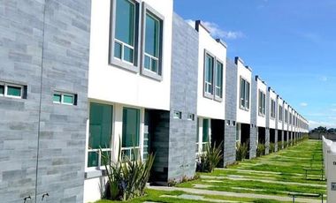 VENTA casas de 3 recamaras en San Francisco Ocotlan,Puebla. Casa club y gym.