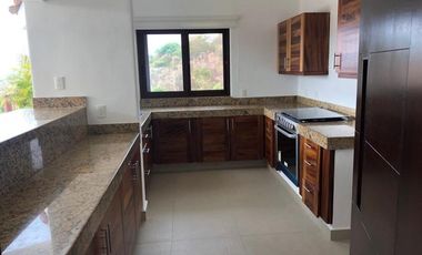 CASA EN VENTA EN CLUB CASA BLANCA ATIZAPAN