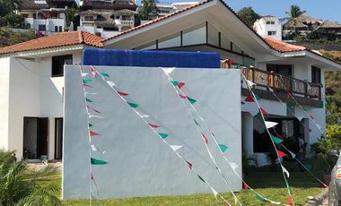 CASA EN VENTA EN CLUB CASA BLANCA ATIZAPAN