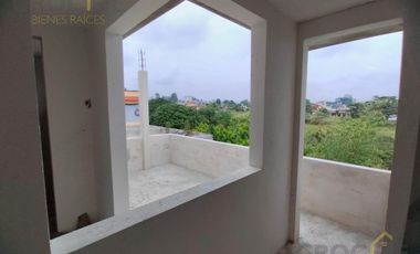 Casa en Venta en obra gris en Miradores