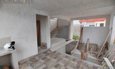 Casa en Venta en obra gris en Miradores