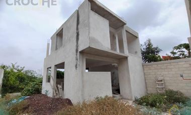 Casa en Venta en obra gris en Miradores