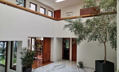 Moderna casa en Hacienda San Martín