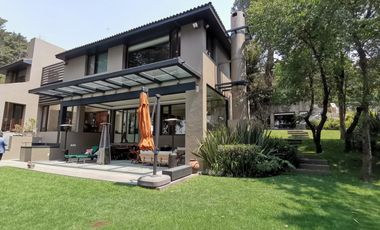 Moderna casa en Hacienda San Martín