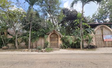 Encantadora Casa Rústica con Piscina y Jardín en Venta | Ek Balam, Yucatán