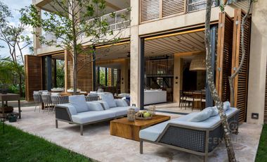 Increible casa en zona residencial prvilegiada de Playa del Carmen  P3452