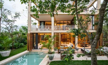 Increible casa en zona residencial prvilegiada de Playa del Carmen  P3452