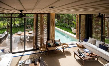 Increible casa en zona residencial prvilegiada de Playa del Carmen  P3452