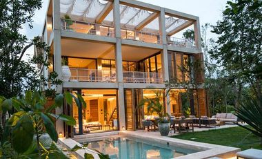 Increible casa en zona residencial prvilegiada de Playa del Carmen  P3452