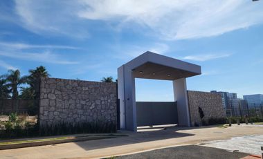 Terreno en  Venta en Altozano junto al Hospital Ángeles