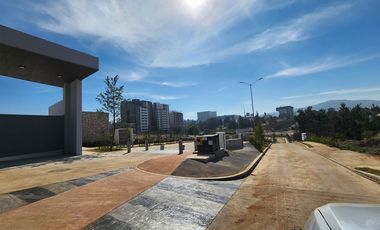 Terreno en  Venta en Altozano junto al Hospital Ángeles